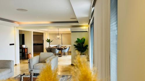 photo-2024-10-17-19-35-29_4